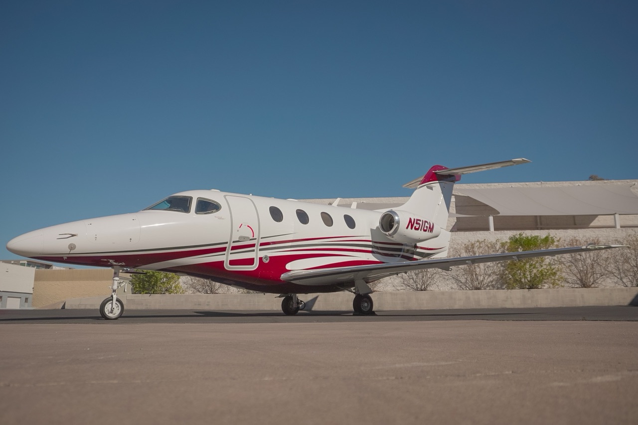 Beechcraft Premier 1A N51GM on the Scottsdale ramp